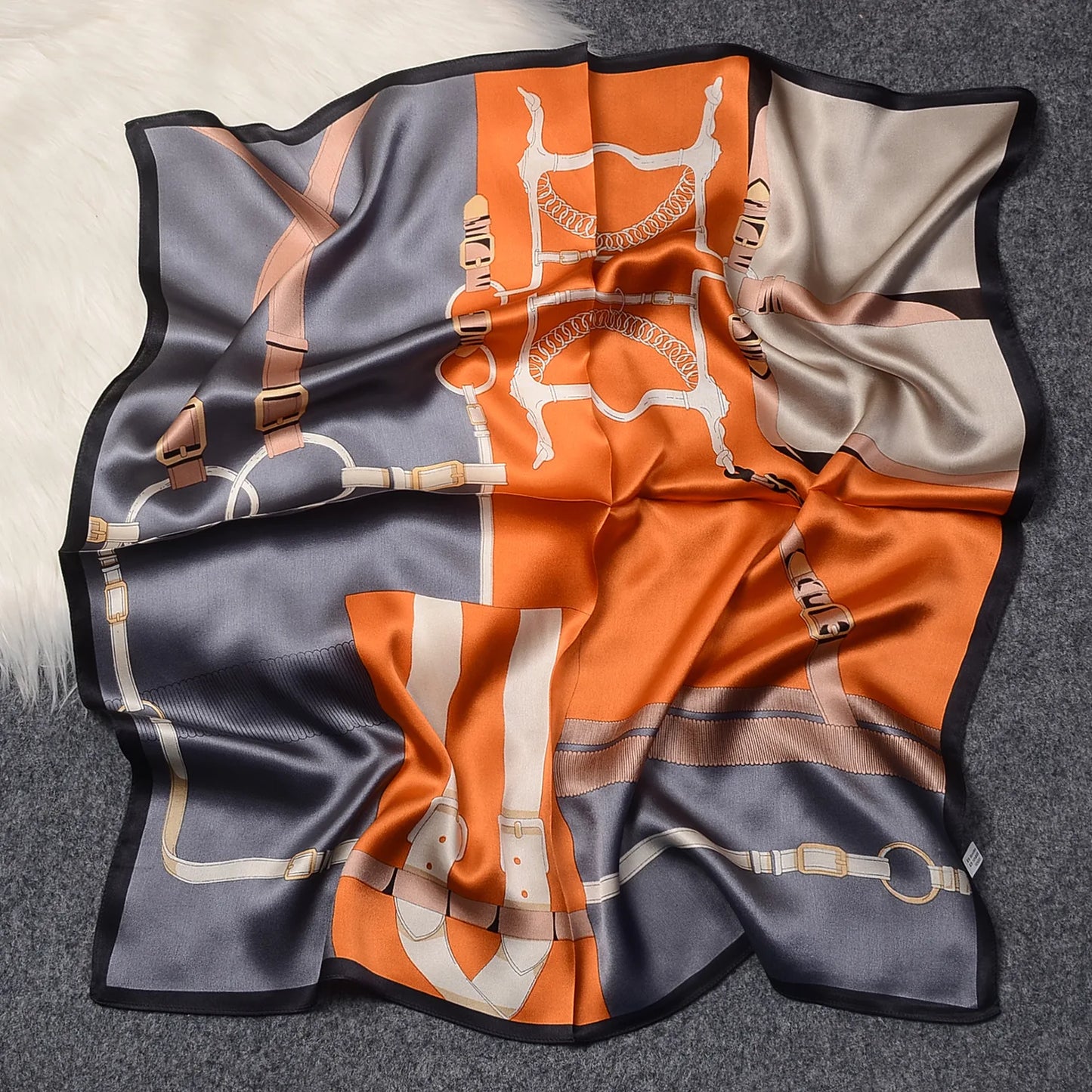 100% Pure Mulberry Silk Square Scarf  Fashionable and Versatile High-end Silk Scarf  12 Momme Single Sided Printing 68x68CM
