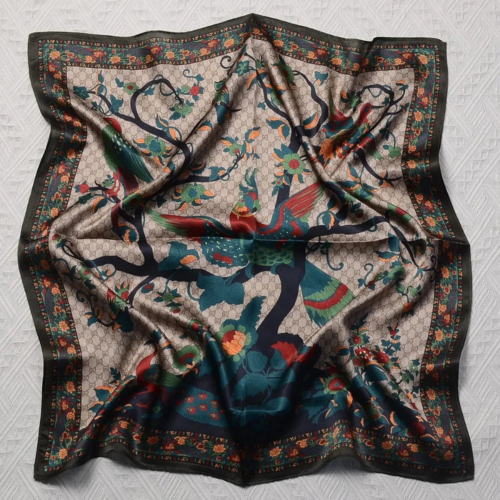 100% Pure Mulberry Silk Square Scarf  Fashionable and Versatile High-end Silk Scarf  12 Momme Single Sided Printing 68x68CM