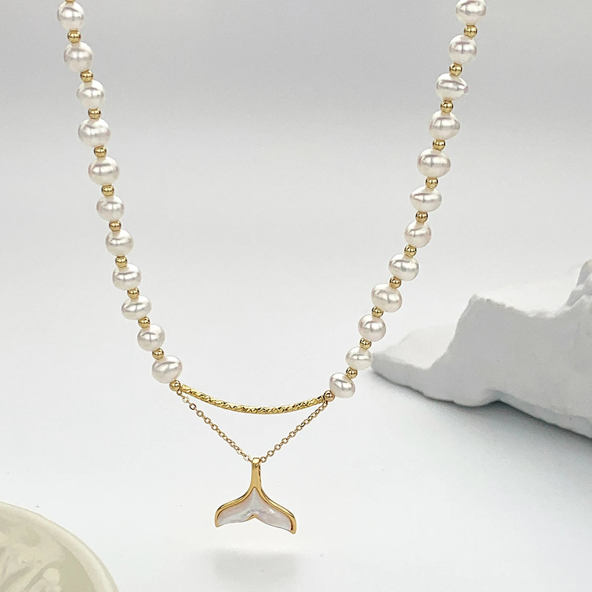 Elegant 100% Natural Freshwater Pearl Beaded Necklace Fish Tailed Accessory For Women's Temperament Jewelry Daily Gifts