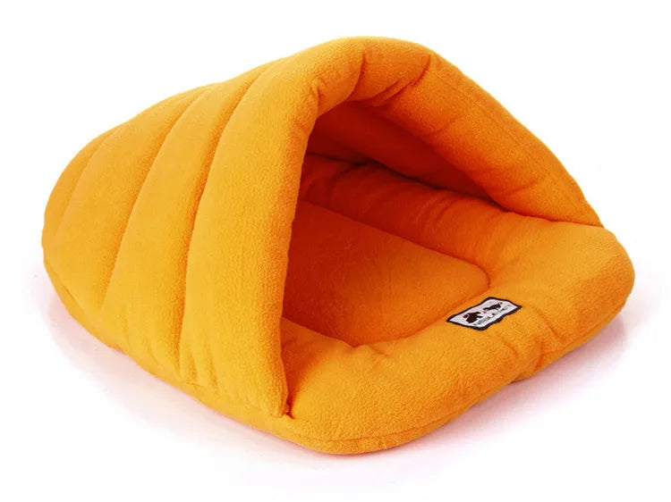 Pet Dog Cave Bed Thick Fleece Warm Soft Slipper Shape Beds for Puppy Cats Tent Sleeping Mats Winter Pets Indoor Triangle Nest