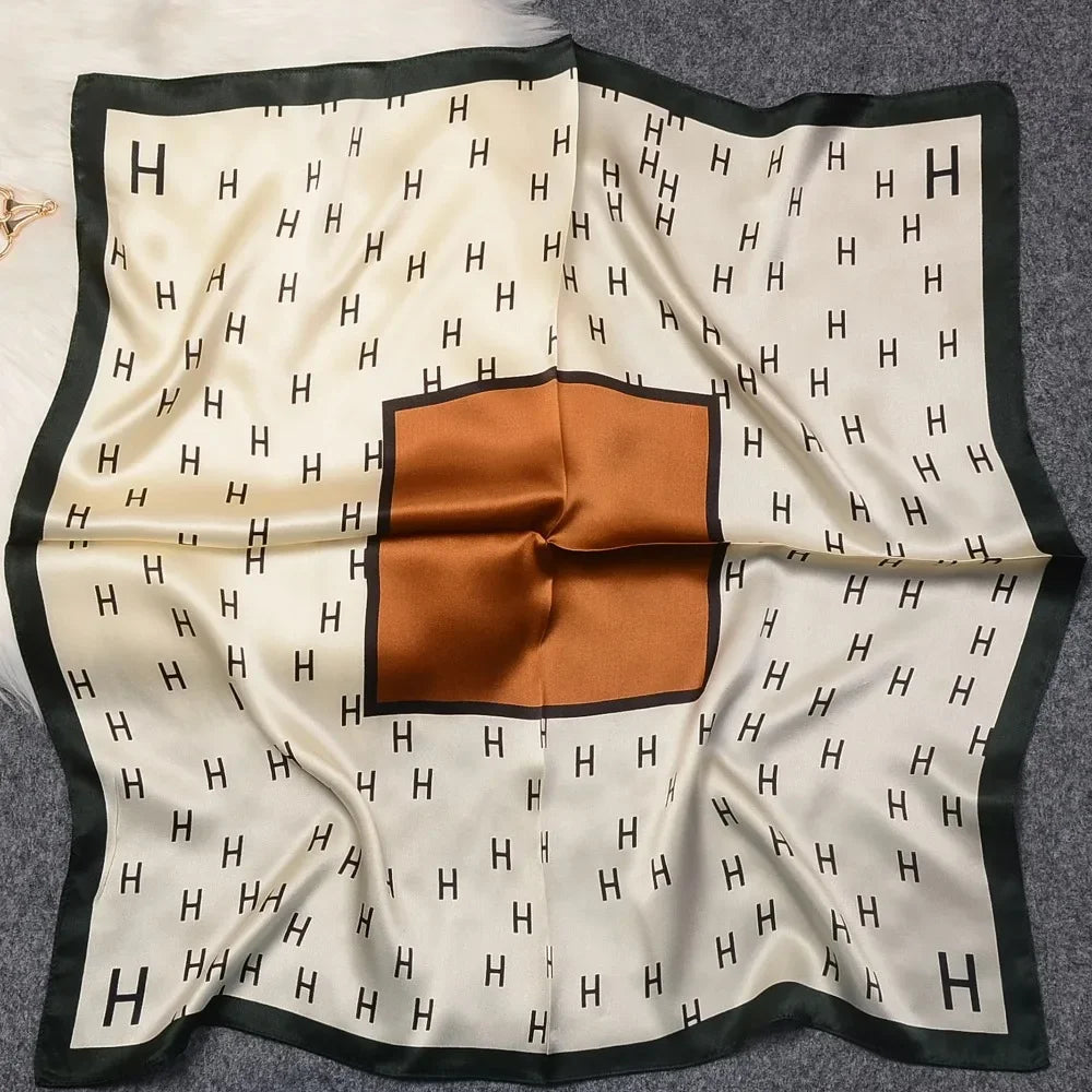 100% Pure Mulberry Silk Square Scarf  Fashionable and Versatile High-end Silk Scarf  12 Momme Single Sided Printing 68x68CM