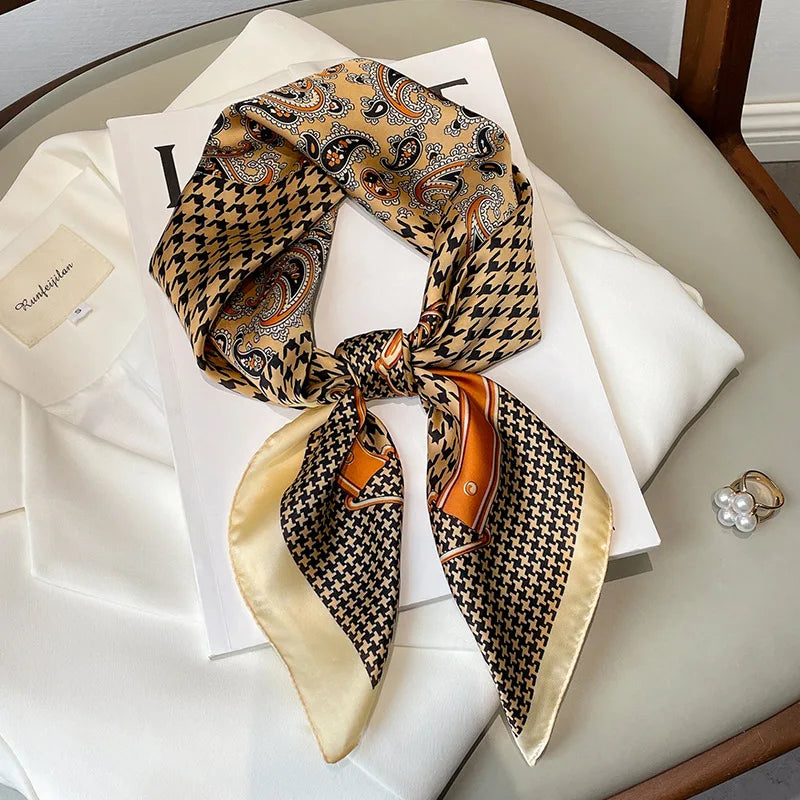 Luxury Chain Print Small Square Scarf Simulated Silk Thin Neck Scarf Fashion Sunscreen Headscarf For Women 70x70cm