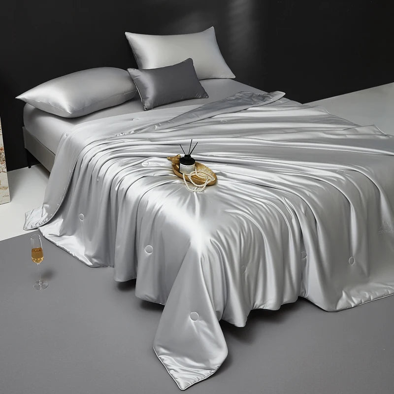 Silk Quilt, 100% Muberry Silk Fill Summer Quilt/Duvet/Blanket/Comforter, Lightweight Breathable Pure Silk Quilt for All Season