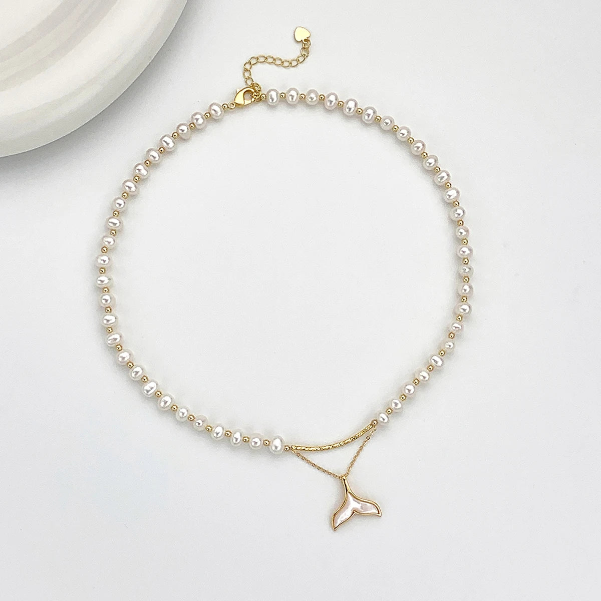 Elegant 100% Natural Freshwater Pearl Beaded Necklace Fish Tailed Accessory For Women's Temperament Jewelry Daily Gifts