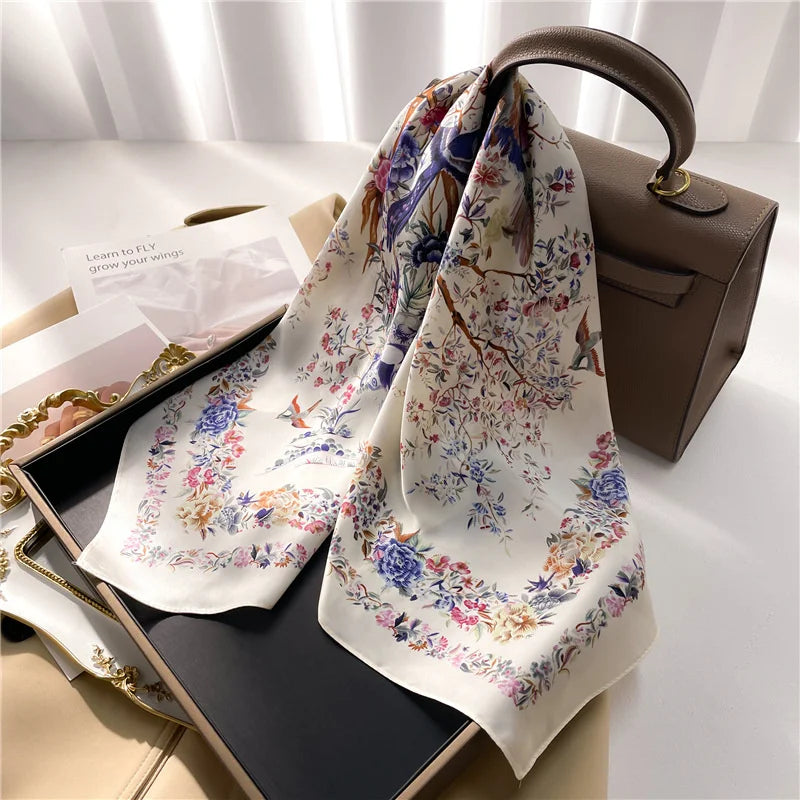 2025 New Fashion 70X70cmPrinted Women's Scarf Pashmina Silk Scarf Square Shawl Decorative Headband Neck Luxury Design Bandana