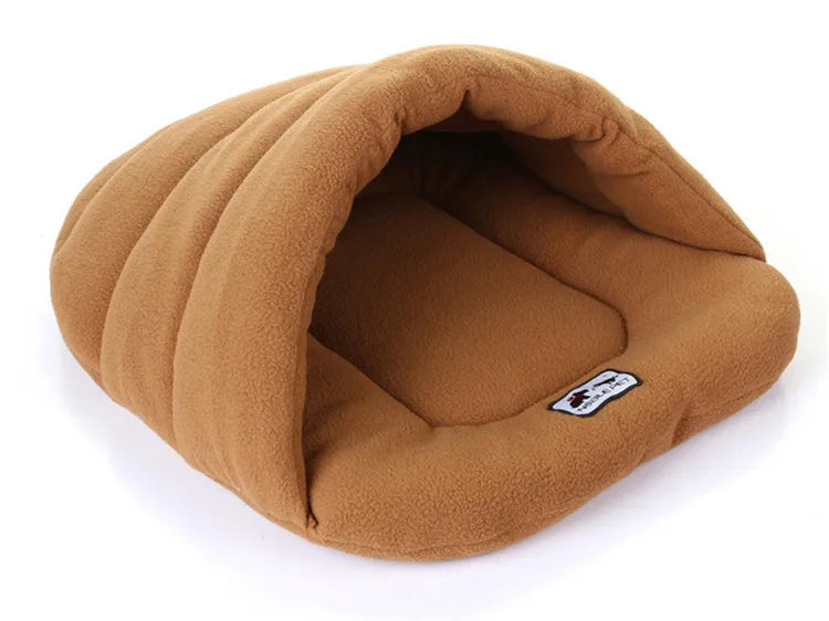 Pet Dog Cave Bed Thick Fleece Warm Soft Slipper Shape Beds for Puppy Cats Tent Sleeping Mats Winter Pets Indoor Triangle Nest